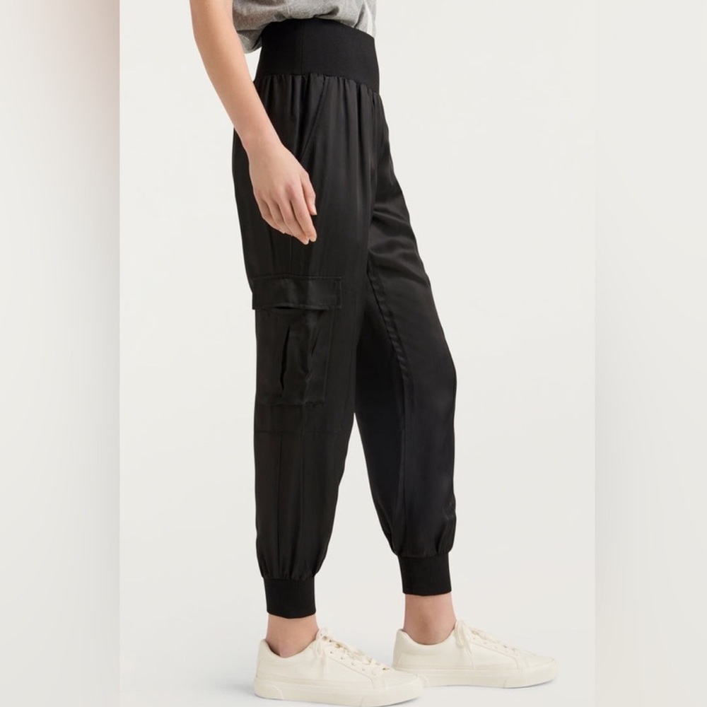 COPY - Satin joggers high waisted cargo pants black